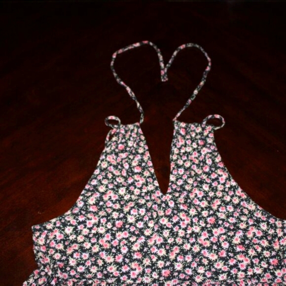 🌸 American Eagle Floral Peplum Tank - Adjustable Straps - Cottagecore Y2K - Picture 3 of 10